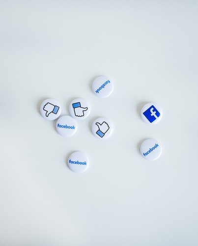 Fcebook likes buttons