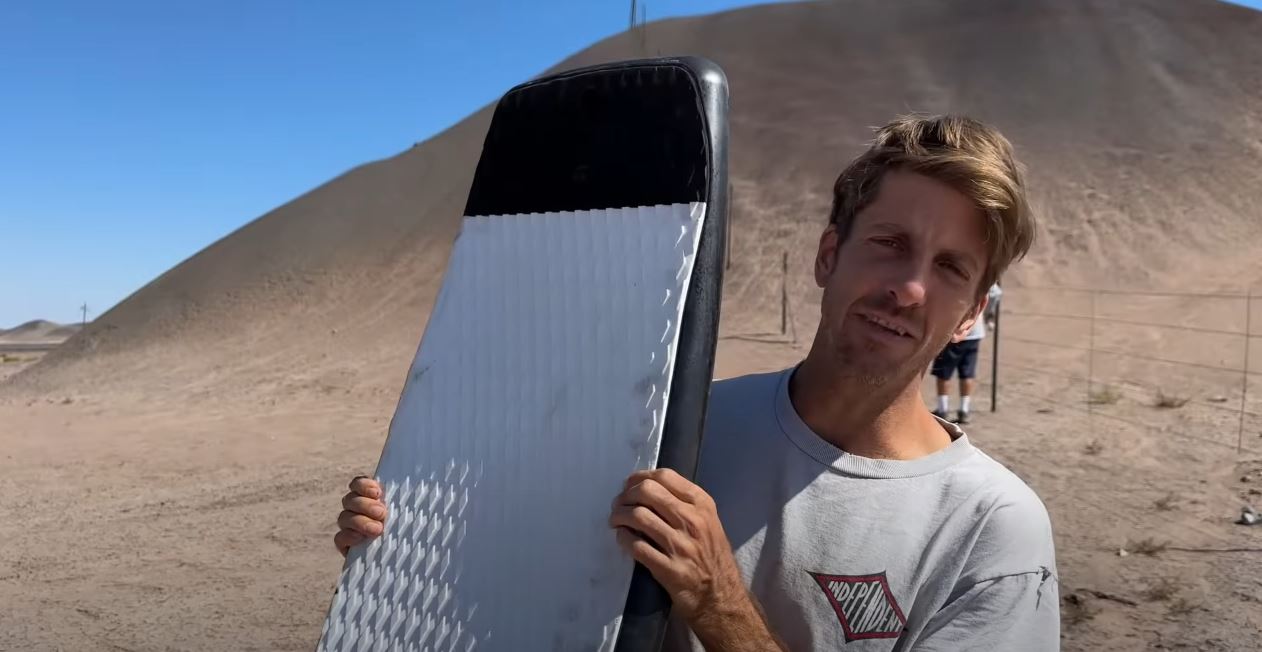 Aaron Homoki Surf Down The Painted Desert