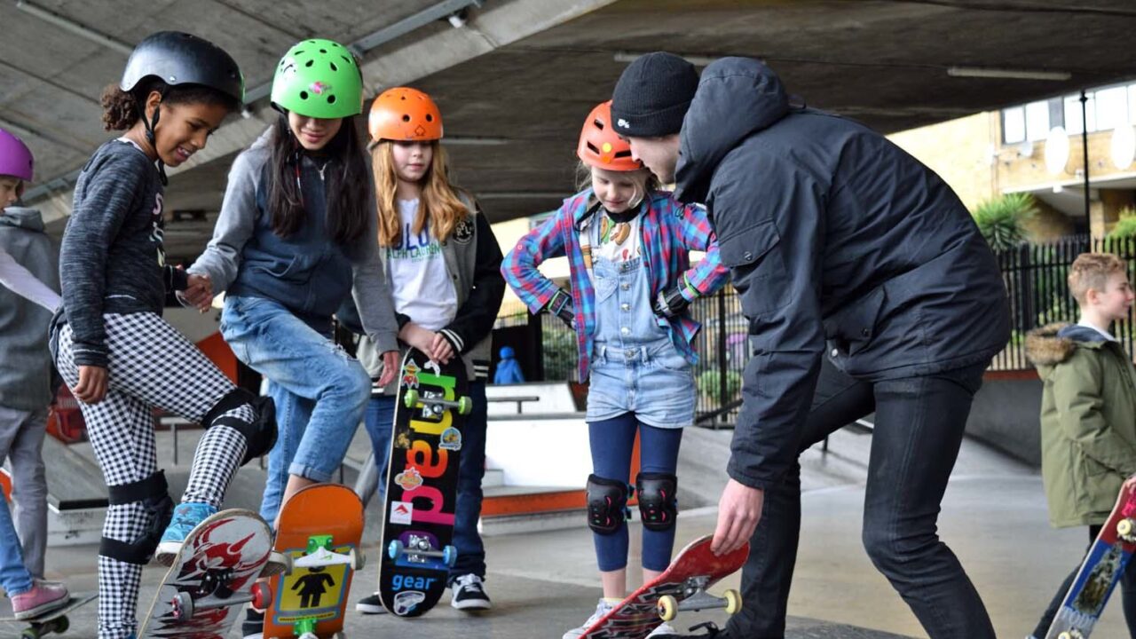 Begginer Skateboarding