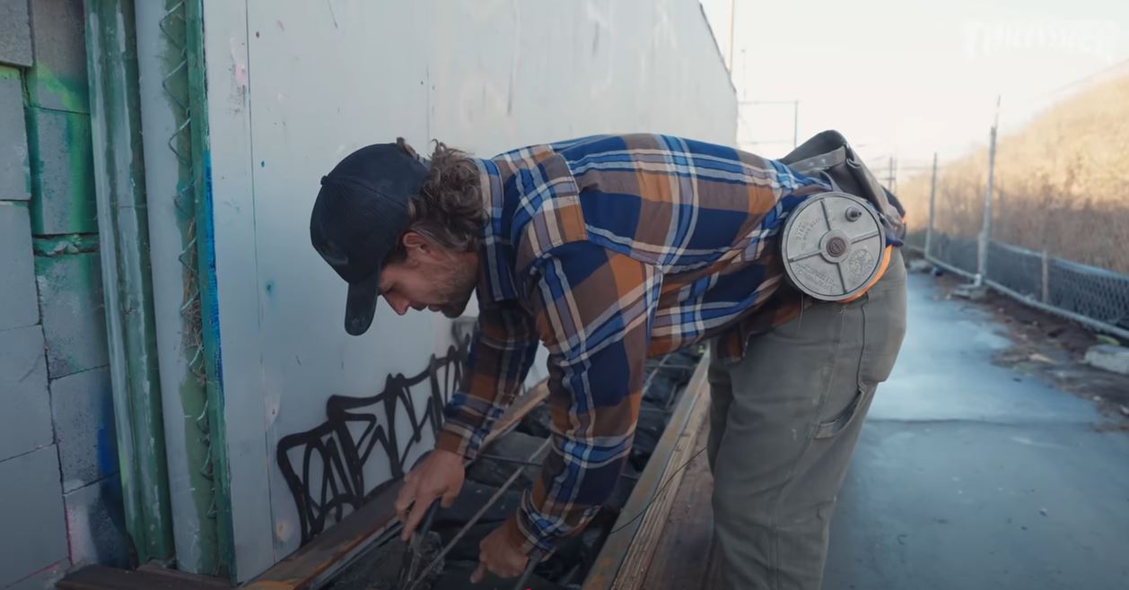 Build a Concrete Skate Ledge