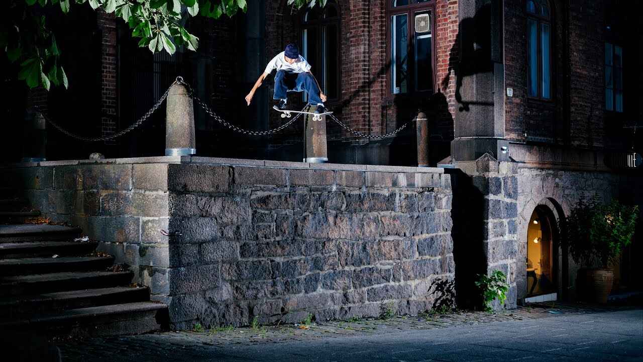 Kyonosuke Yamashita Skating