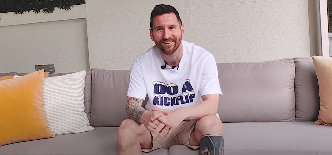 Lionel Messi Do a Kickflip