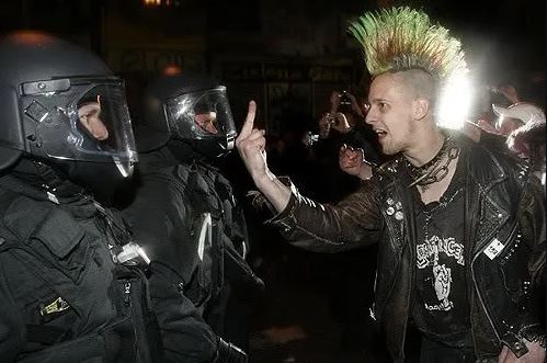 Punks vs Police