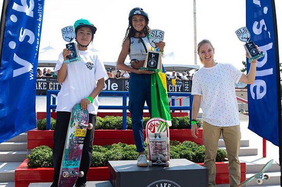 Rayssa Leal wins SLS