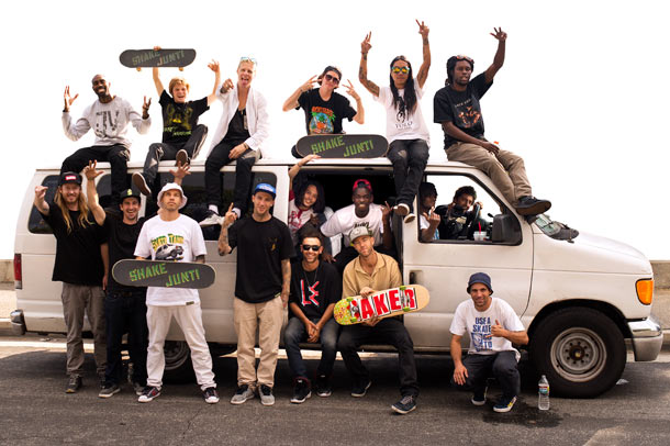 Shake Junt Tour