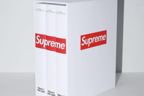 Supreme Tshirt Book