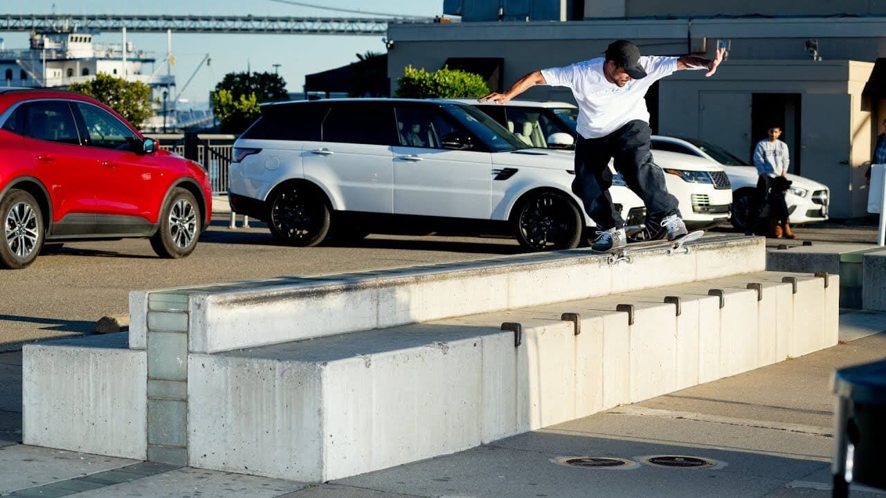 Tiago Lemos Backside Tail slide